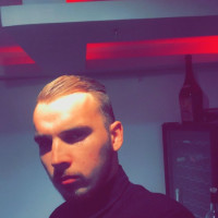 photo de Adrian